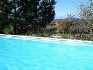 Ancient stone Tuscany country home that sleeps six Ancient stone Tuscany country home that sleeps six